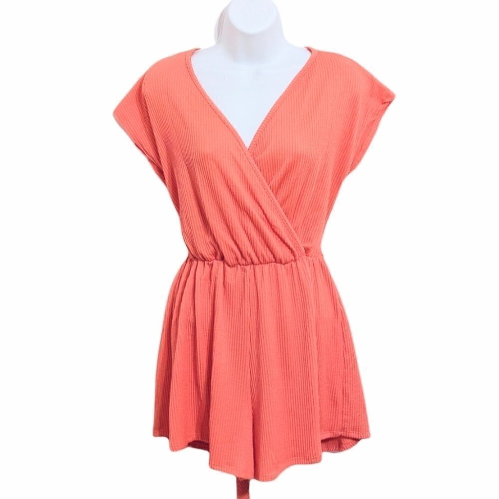 NWT CAUTION TO THE WIND Bright Wrap Ribbed Romper Size S @Z